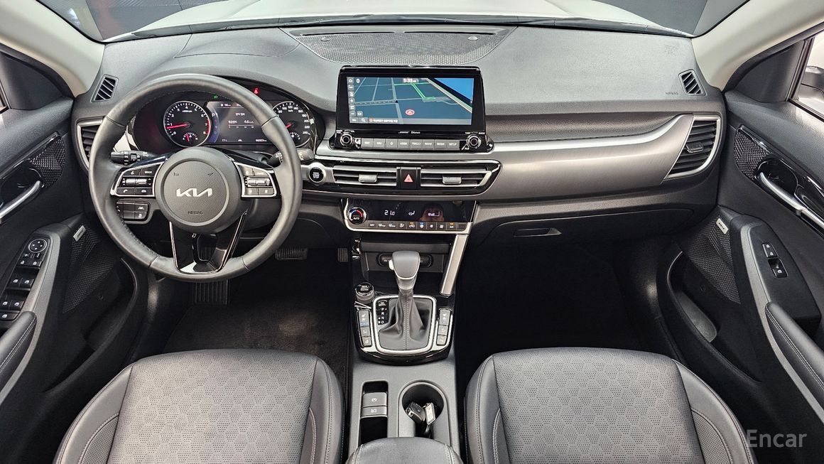 Kia Seltos - фото 6