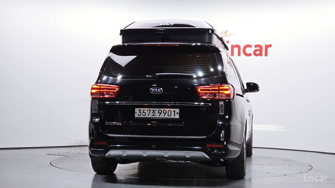 Kia Carnival - фото 3
