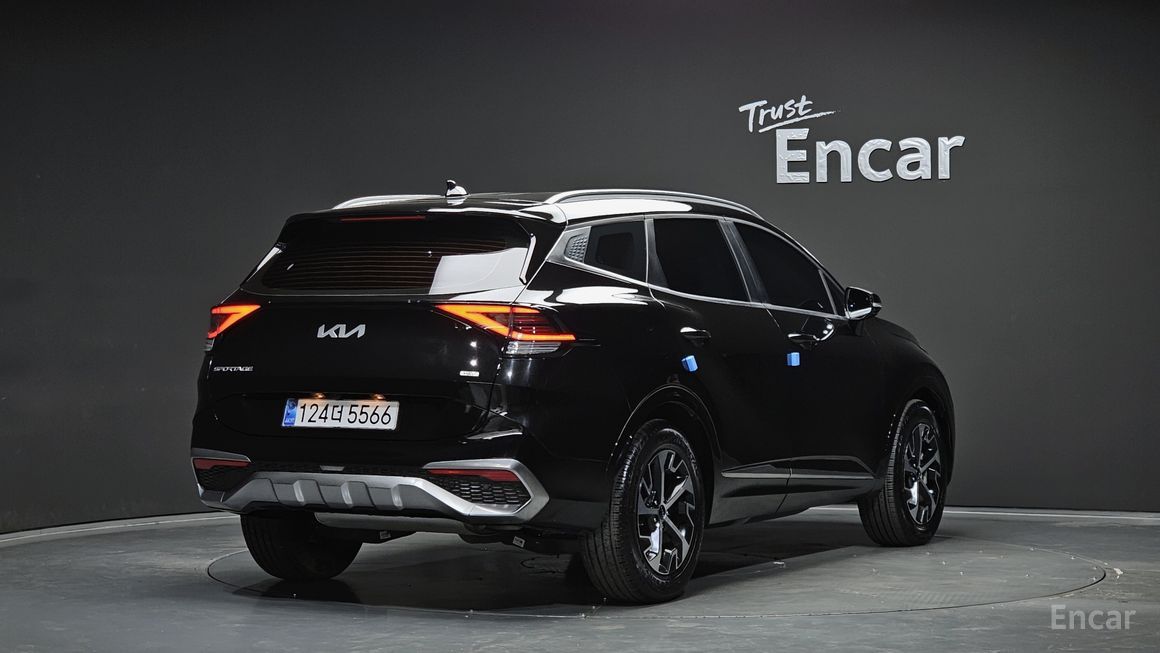 Kia Sportage - фото 1