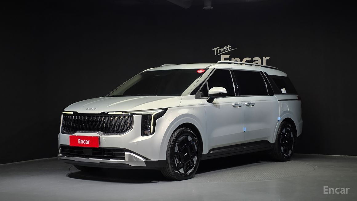 Kia Carnival - фото 0