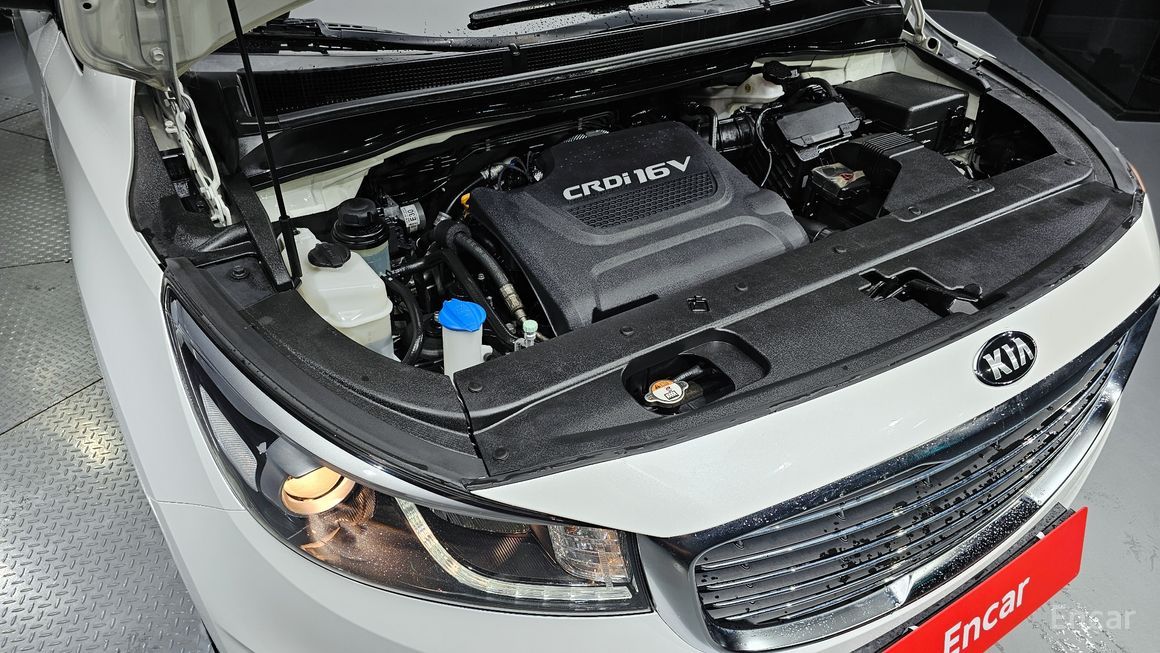 Kia Carnival - фото 5