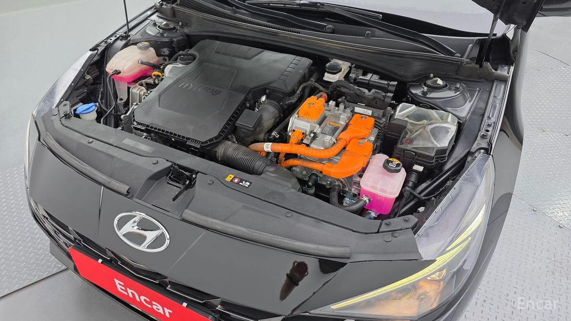 Hyundai Avante - фото 5