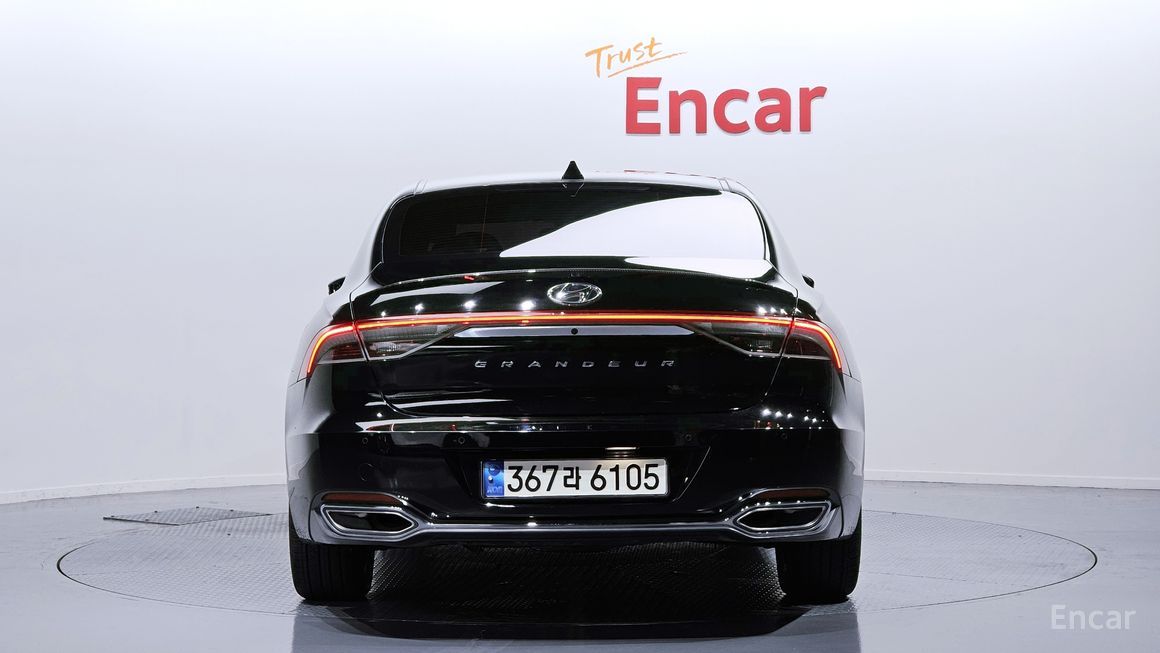 Hyundai Grandeur - фото 3