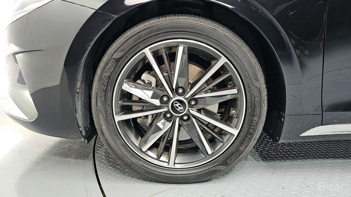 Hyundai Grandeur - фото 4