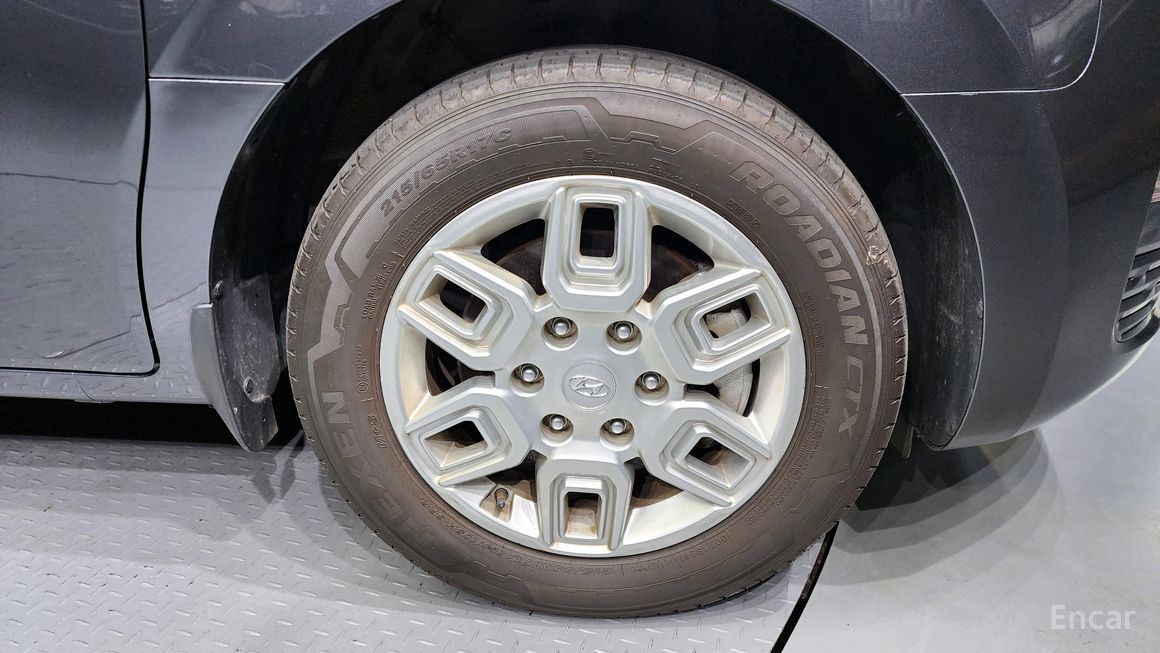 Hyundai Staria - фото 4