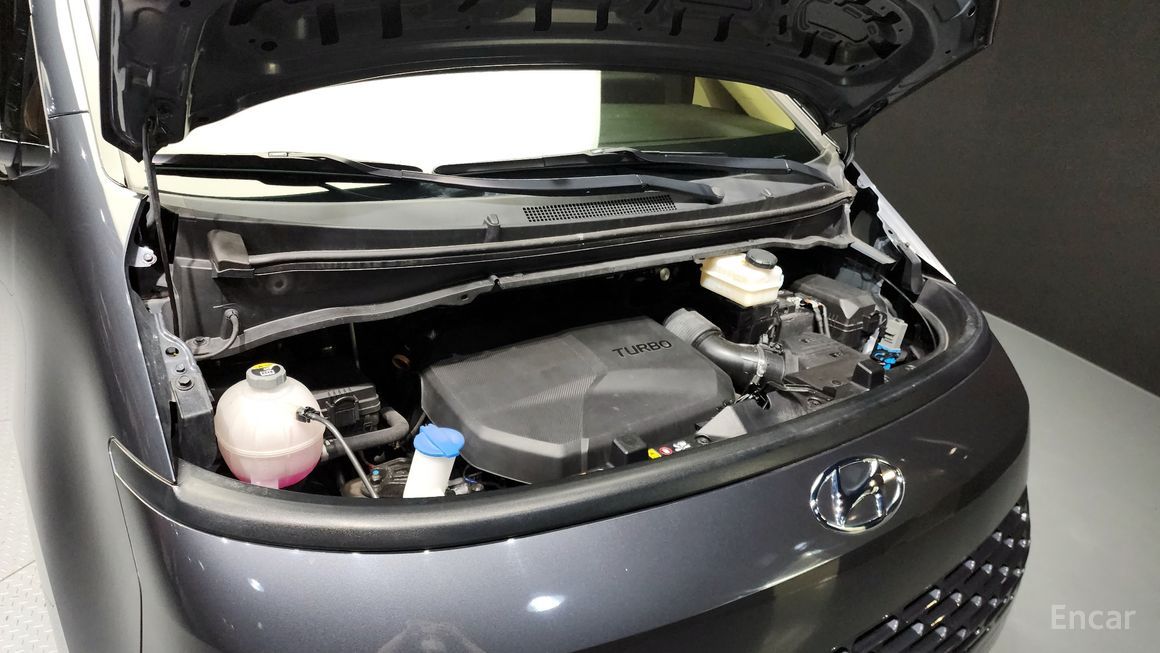 Hyundai Staria - фото 5