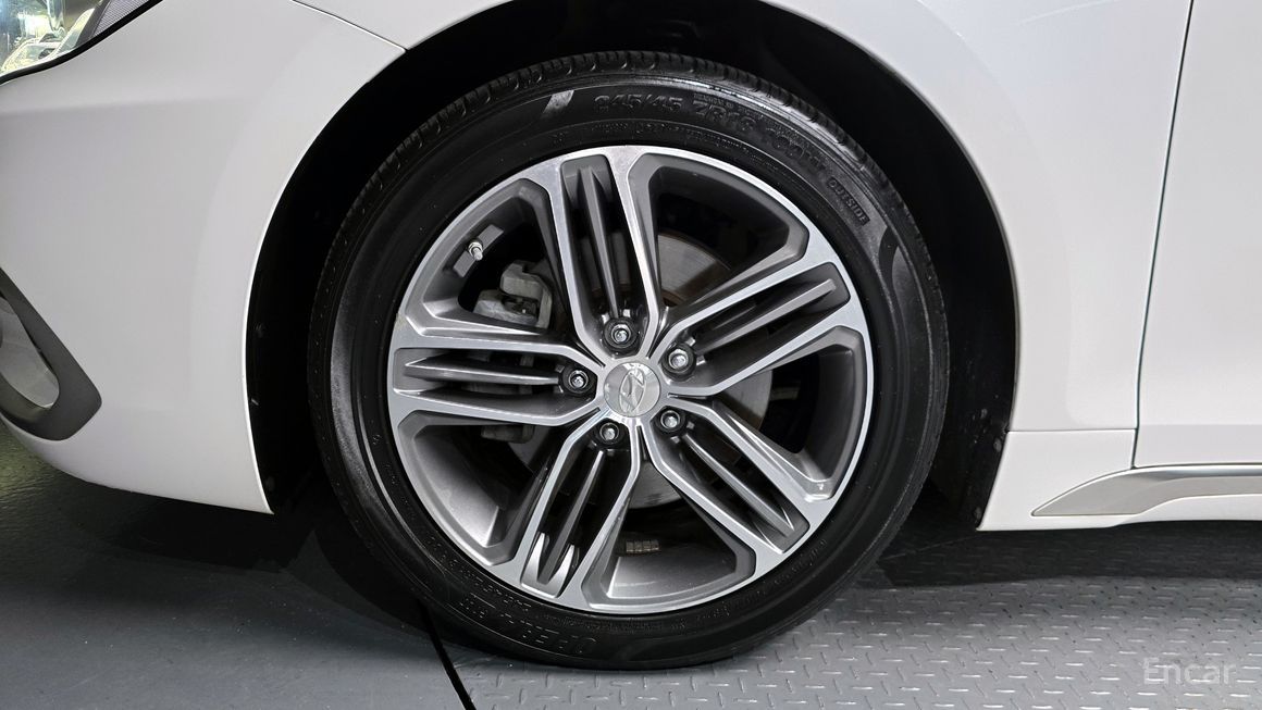 Hyundai Grandeur - фото 4