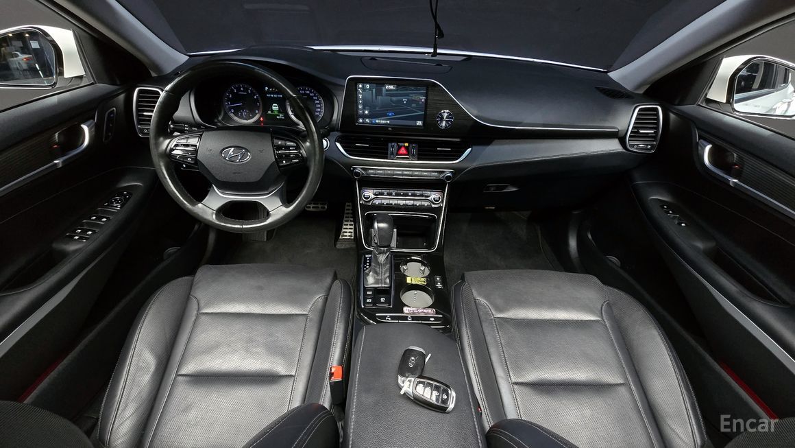 Hyundai Grandeur - фото 6