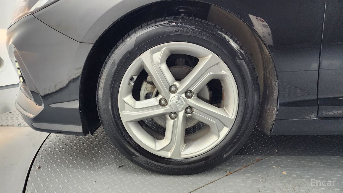 Hyundai Sonata - фото 4