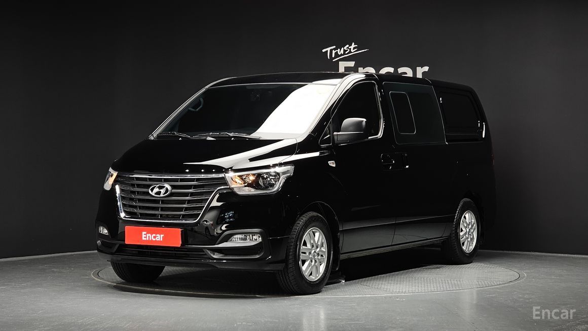 Hyundai Starex - фото 0