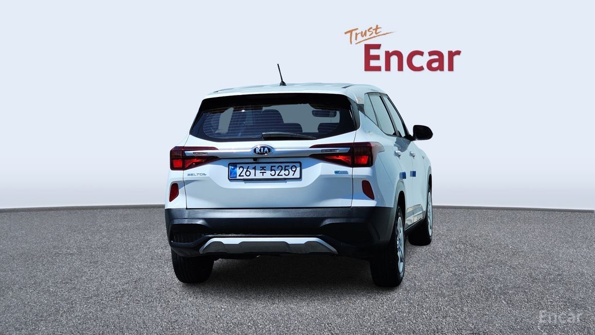 Kia Seltos - фото 3