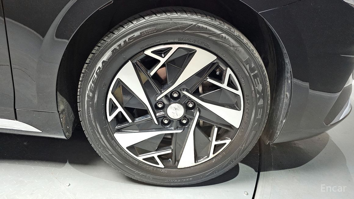 Hyundai Grandeur - фото 4