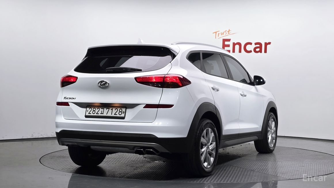 Hyundai Tucson - фото 1