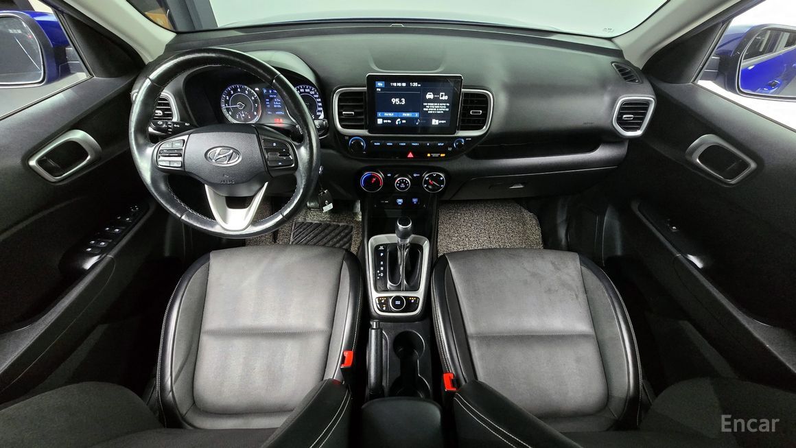 Hyundai Venue - фото 6