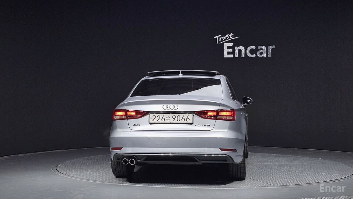 Audi A3 - фото 3