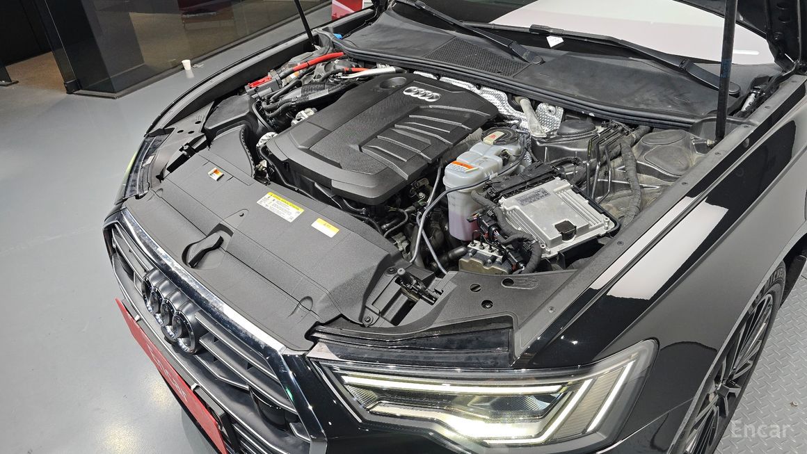 Audi A6 - фото 5