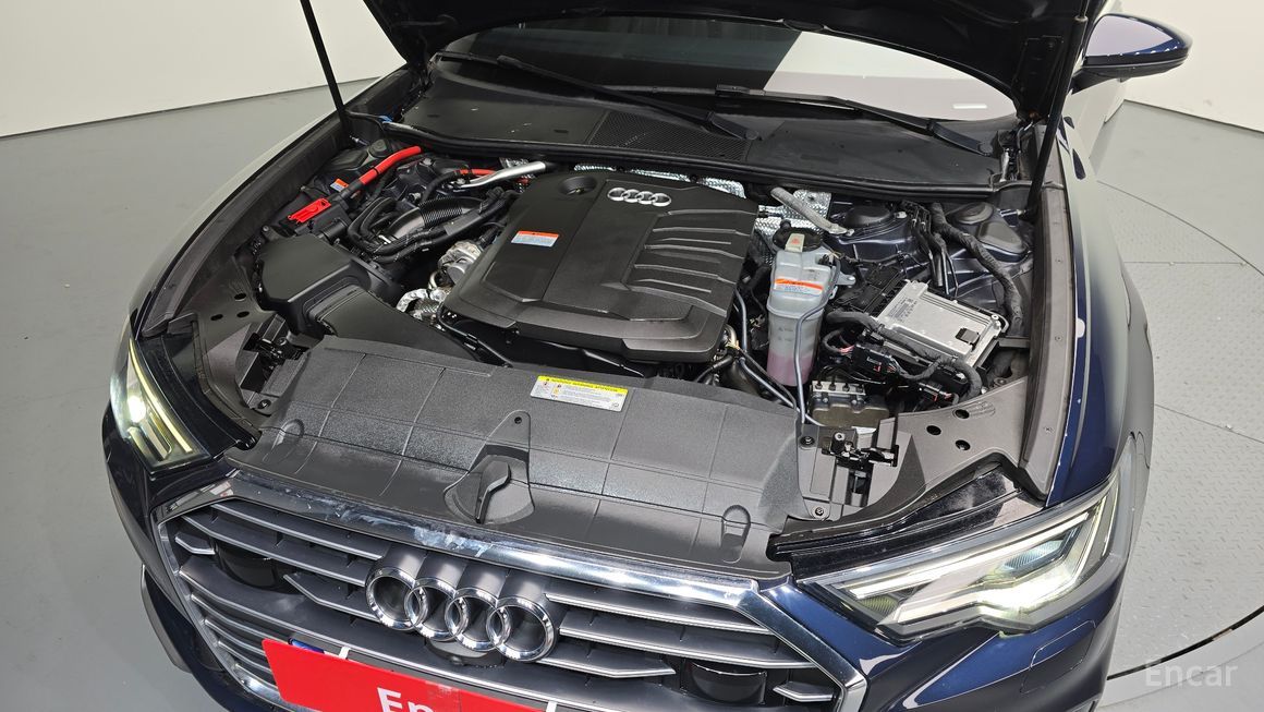 Audi A6 - фото 5