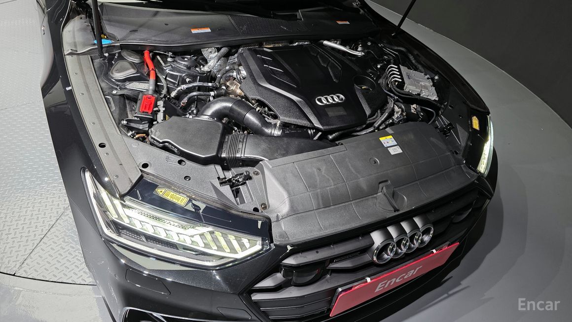 Audi A7 - фото 5