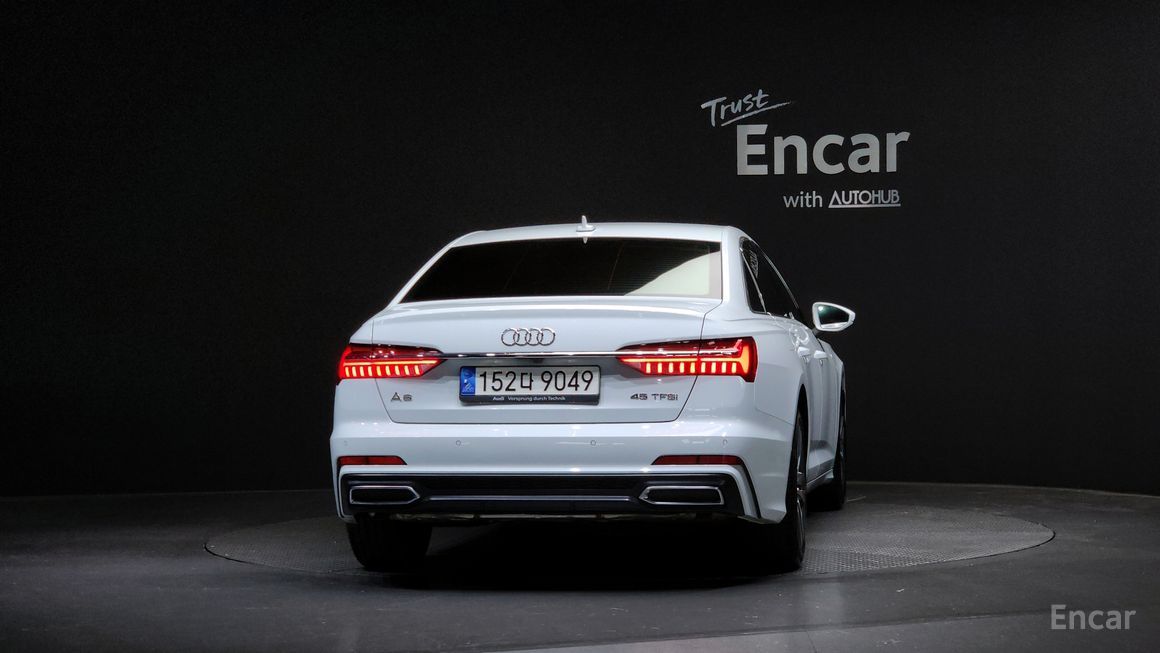 Audi A6 - фото 3