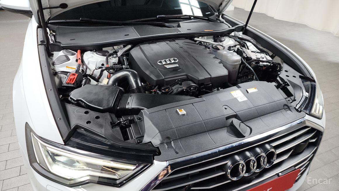 Audi A6 - фото 5