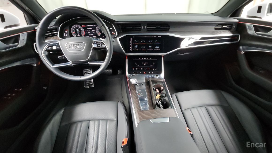 Audi A6 - фото 6