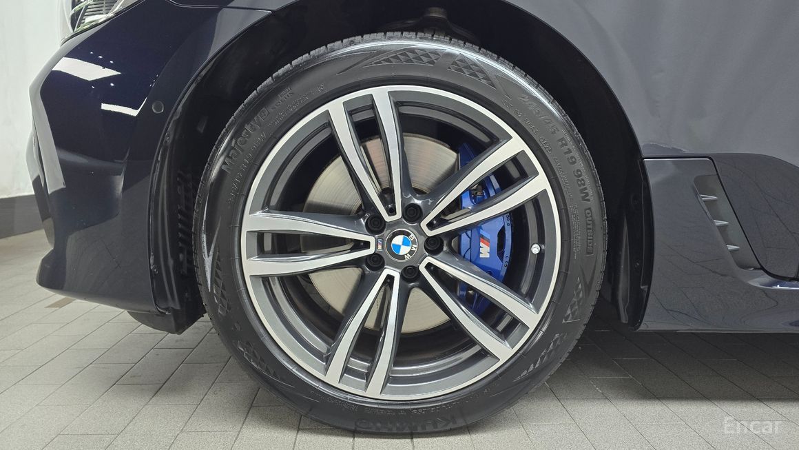 BMW Gran Turismo (GT) - фото 4