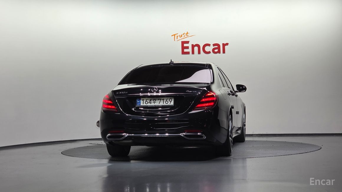 Mercedes-Benz S-Class - фото 3