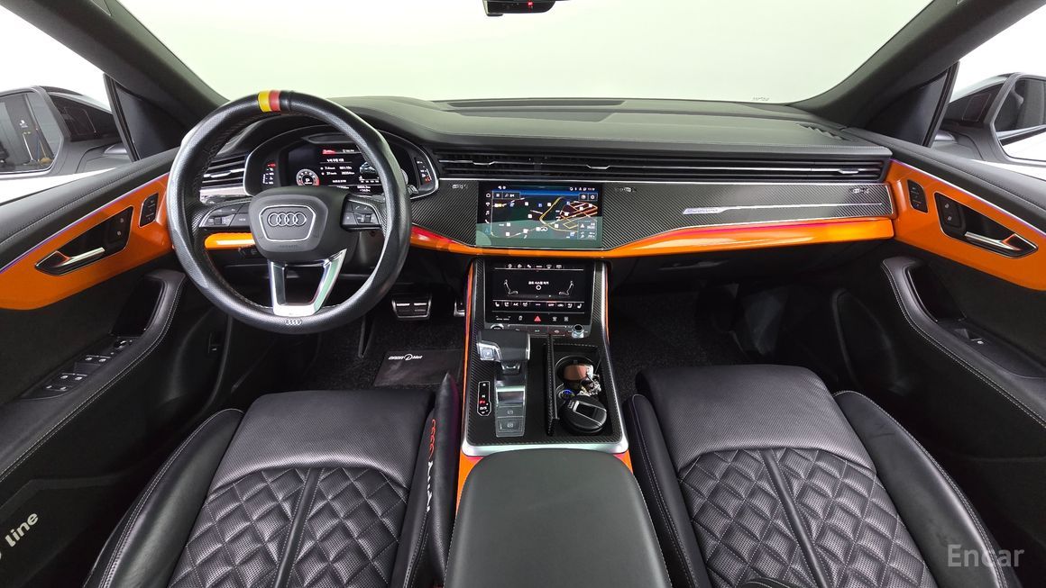 Audi Q8 - фото 6