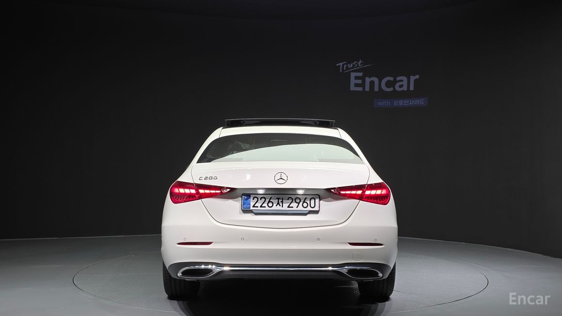 Mercedes-Benz C-Class - фото 3