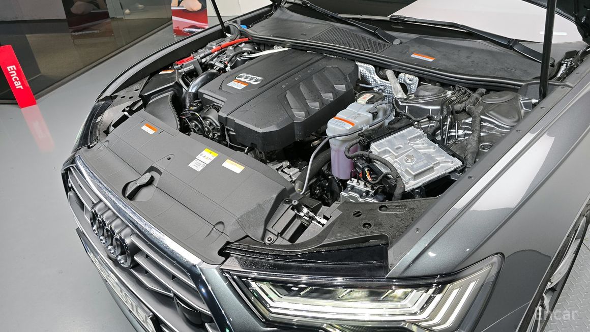 Audi A6 - фото 5