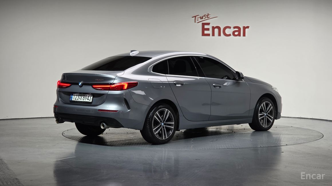 BMW 2 Series - фото 1