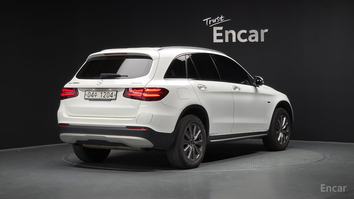 Mercedes-Benz GLC-Class - фото 1