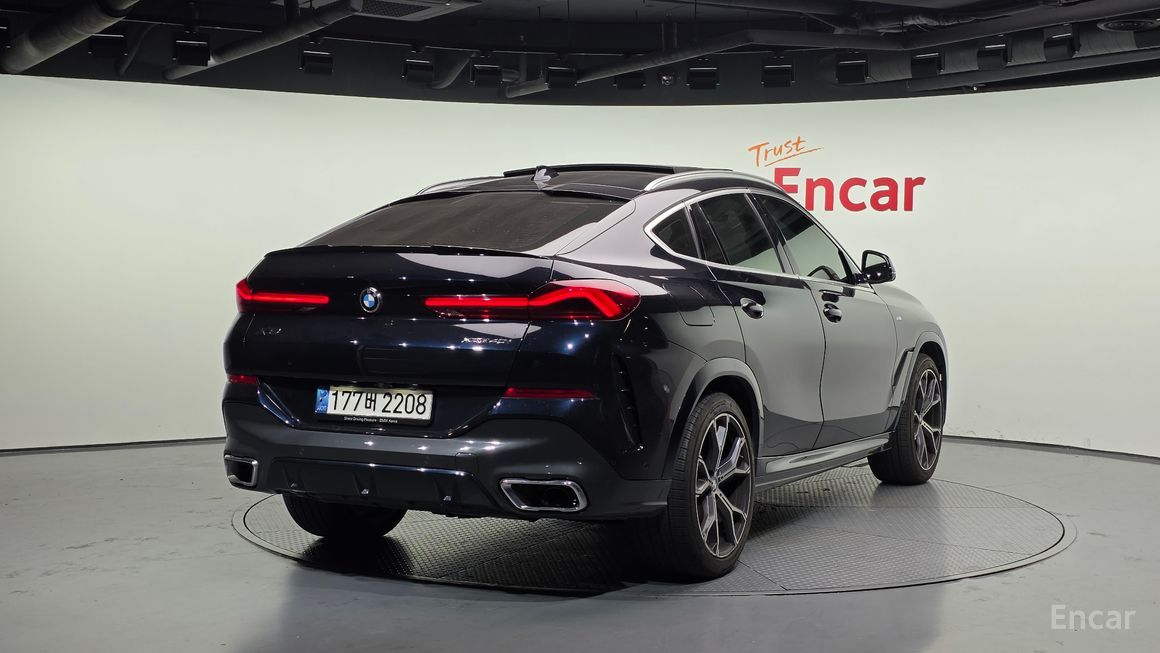 BMW X6 - фото 1