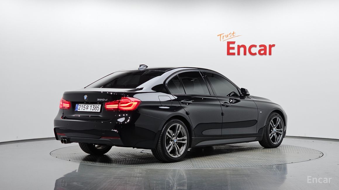 BMW 3 Series - фото 1