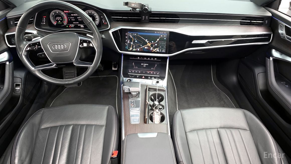 Audi A7 - фото 6