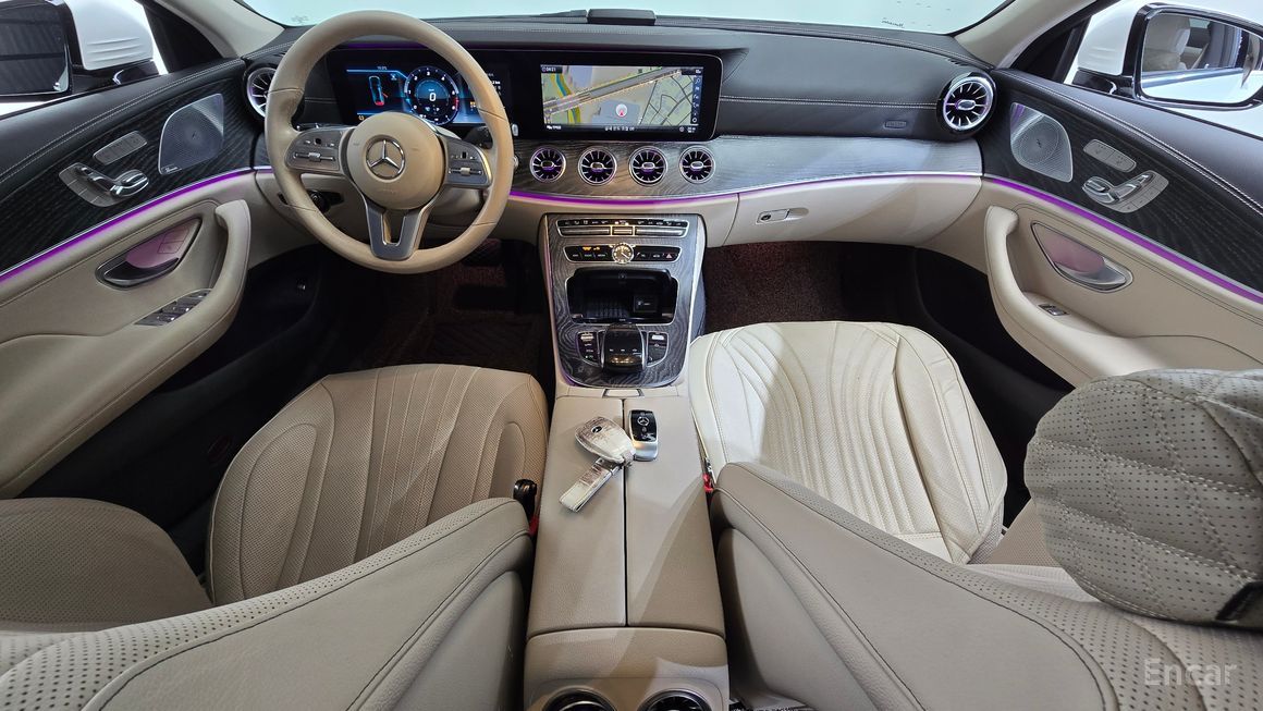 Mercedes-Benz CLS-Class - фото 6