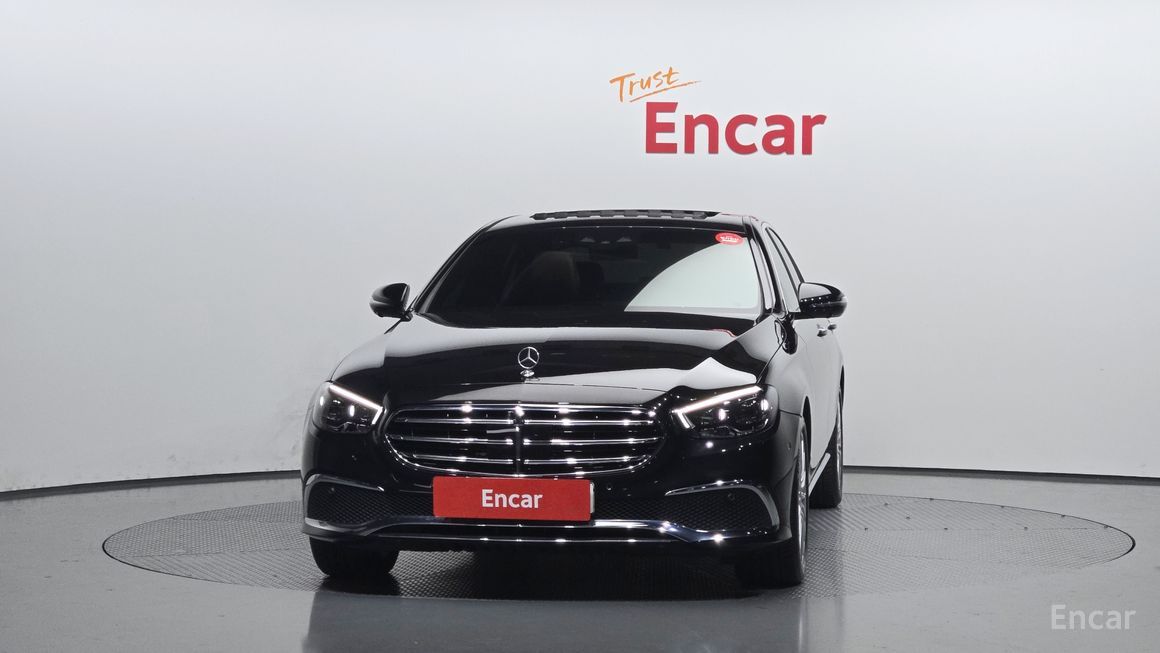 Mercedes-Benz E-Class - фото 2