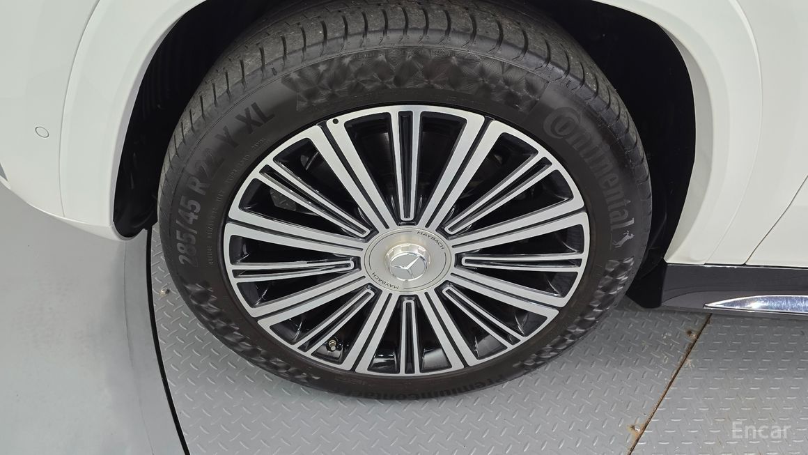 Mercedes-Benz GLS-Class - фото 4