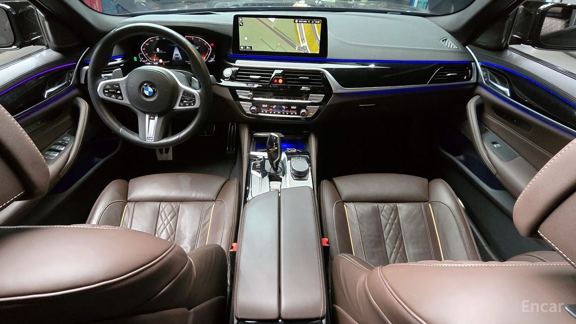 BMW 5 Series - фото 6