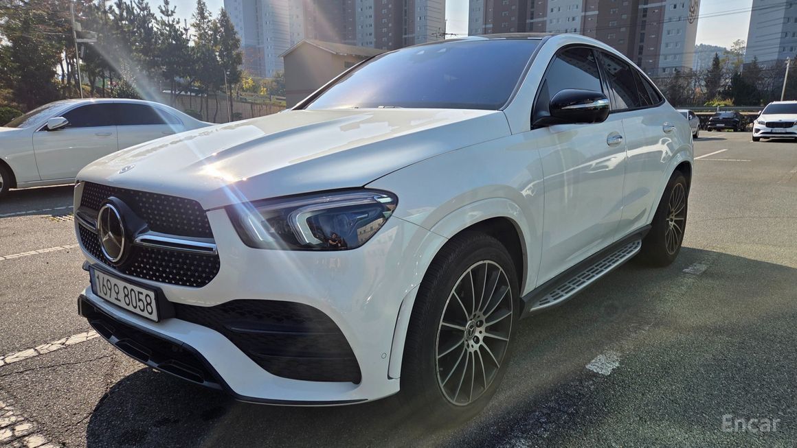 Mercedes-Benz GLE-Class - фото 0