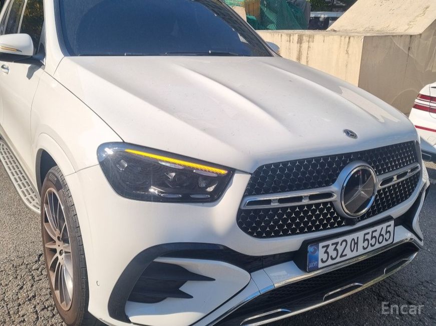 Mercedes-Benz GLE-Class - фото 1