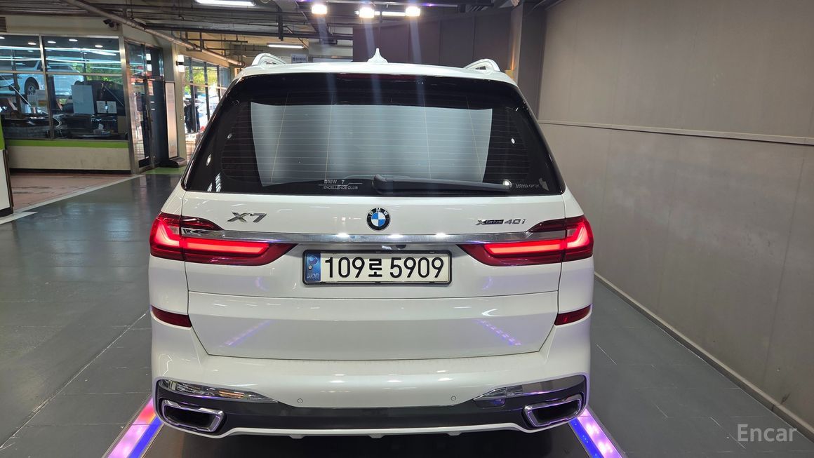 BMW X7 - фото 5