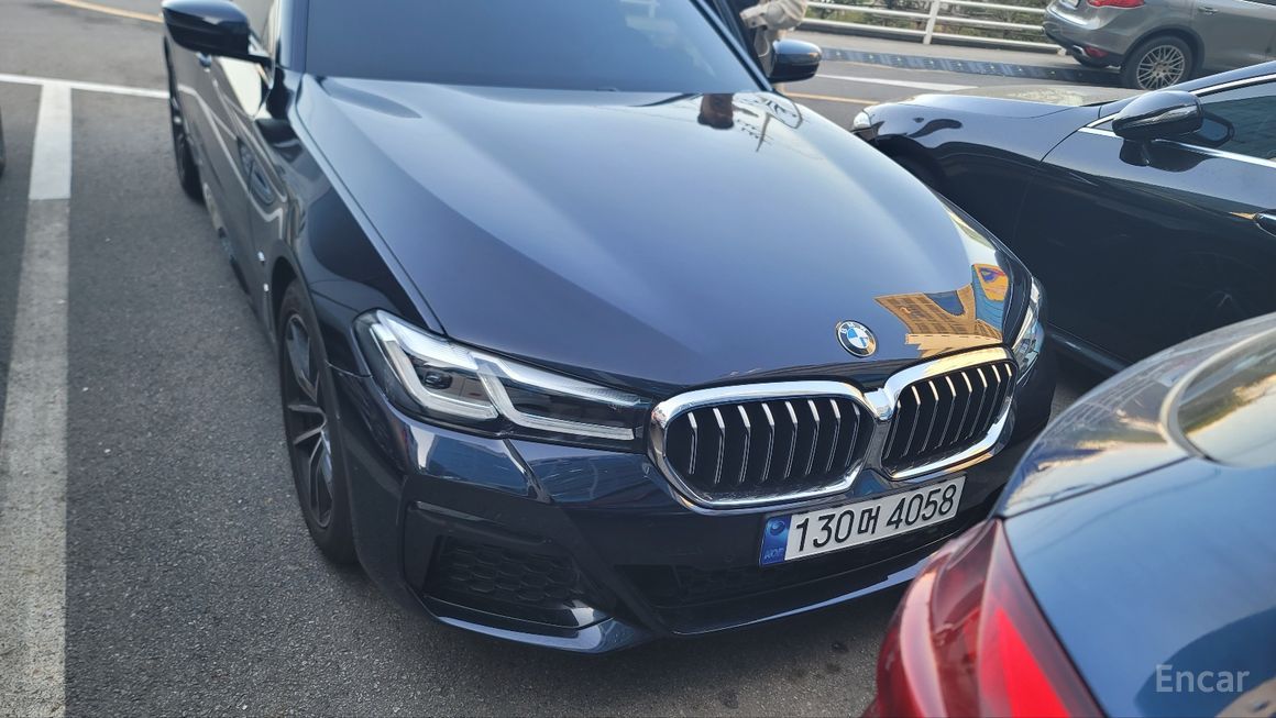 BMW 5 Series - фото 3