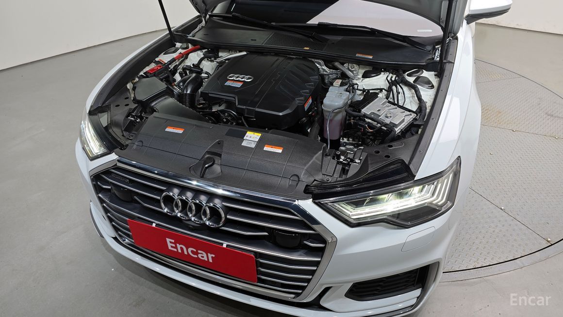 Audi A6 - фото 5