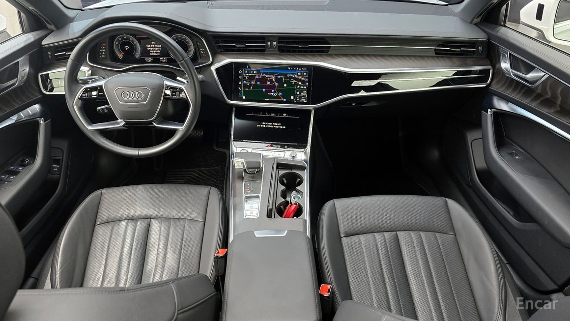 Audi A6 - фото 6