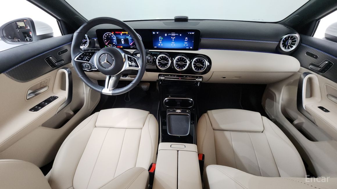 Mercedes-Benz A-Class - фото 6