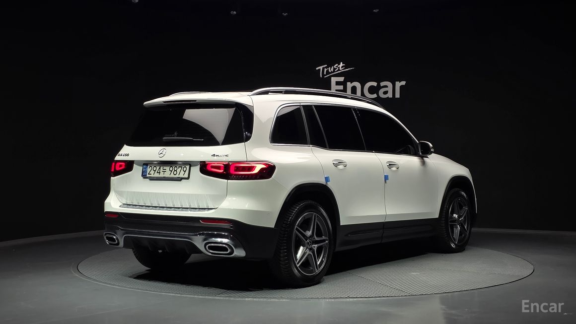 Mercedes-Benz GLB-Class - фото 1