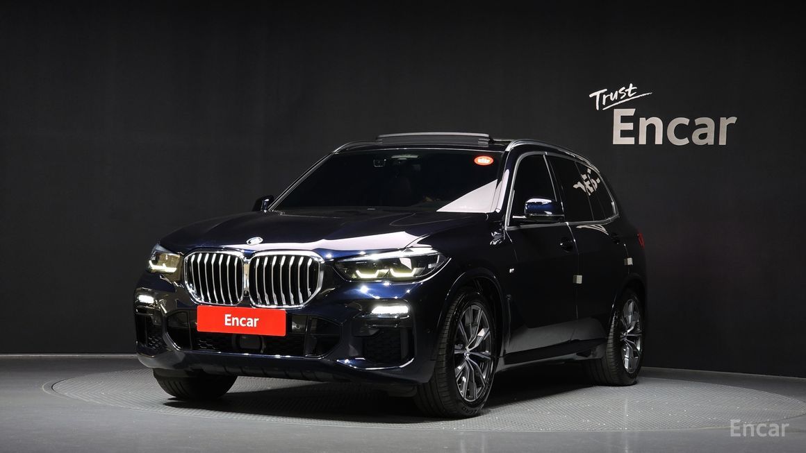 BMW X5 - фото 0
