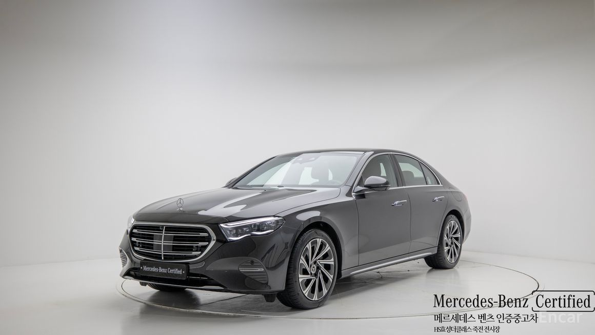 Mercedes-Benz E-Class - фото 0