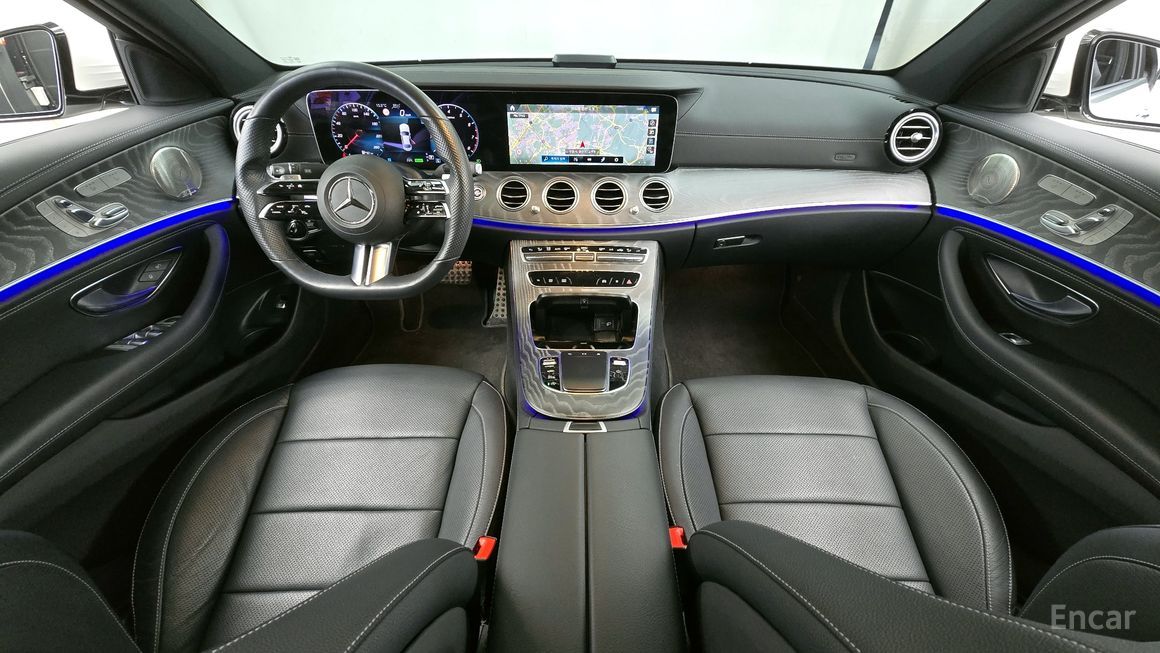 Mercedes-Benz E-Class - фото 6